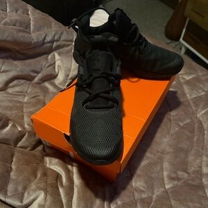 Nike Women's Legend Essential - Black and Anthracite